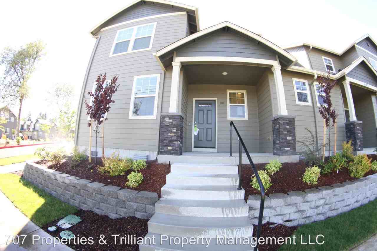 3140 NW 9th Street - Photo 2 of 2