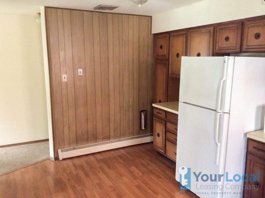 1778 Rockwell Rd - Photo 2 of 12