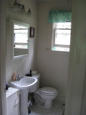 24229 Brier Rd - Photo 3 of 10