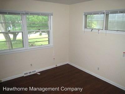 2510 Braemore Rd - Photo 2 of 3