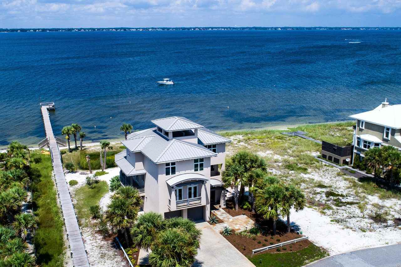 13 Seashore Dr - Photo 2 of 50