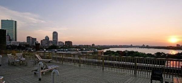 145 Pinckney St #324