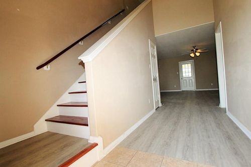 12939 Rose Landing Dr - Photo 2 of 8