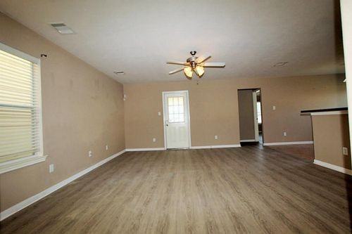 12939 Rose Landing Dr - Photo 3 of 8
