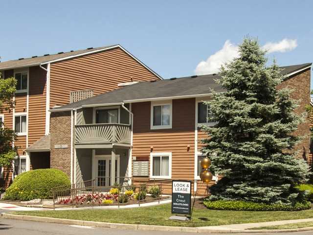 The Crest At Princeton Meadows - Photo 2 of 6