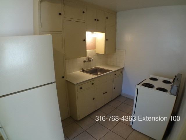 203 Columbia St - Photo 3 of 6