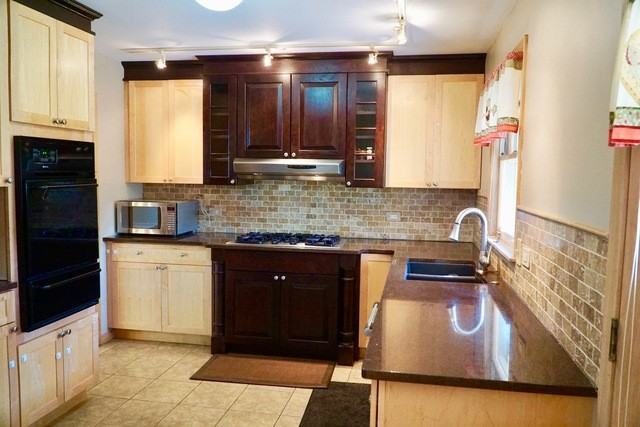 1018 Dolores Dr - Photo 2 of 18