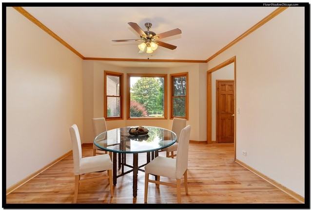 30W702 Warwick Way - Photo 3 of 17