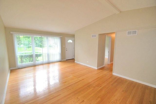 1902 E Evergreen St - Photo 2 of 7