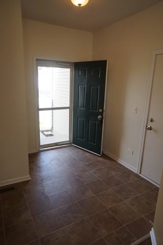 25339 Bann St - Photo 2 of 13