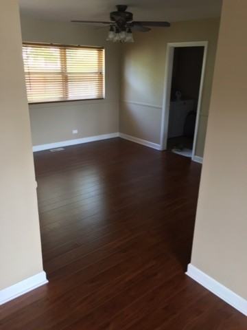 1109 Lovell Ct - Photo 3 of 13