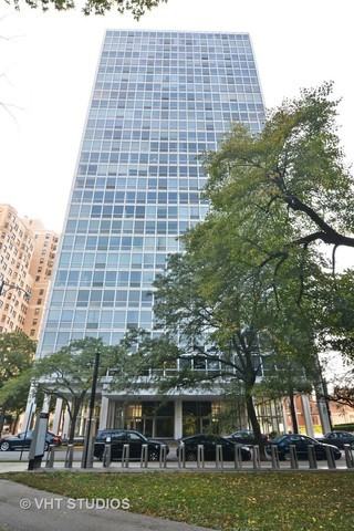 2400 N Lakeview Ave #716