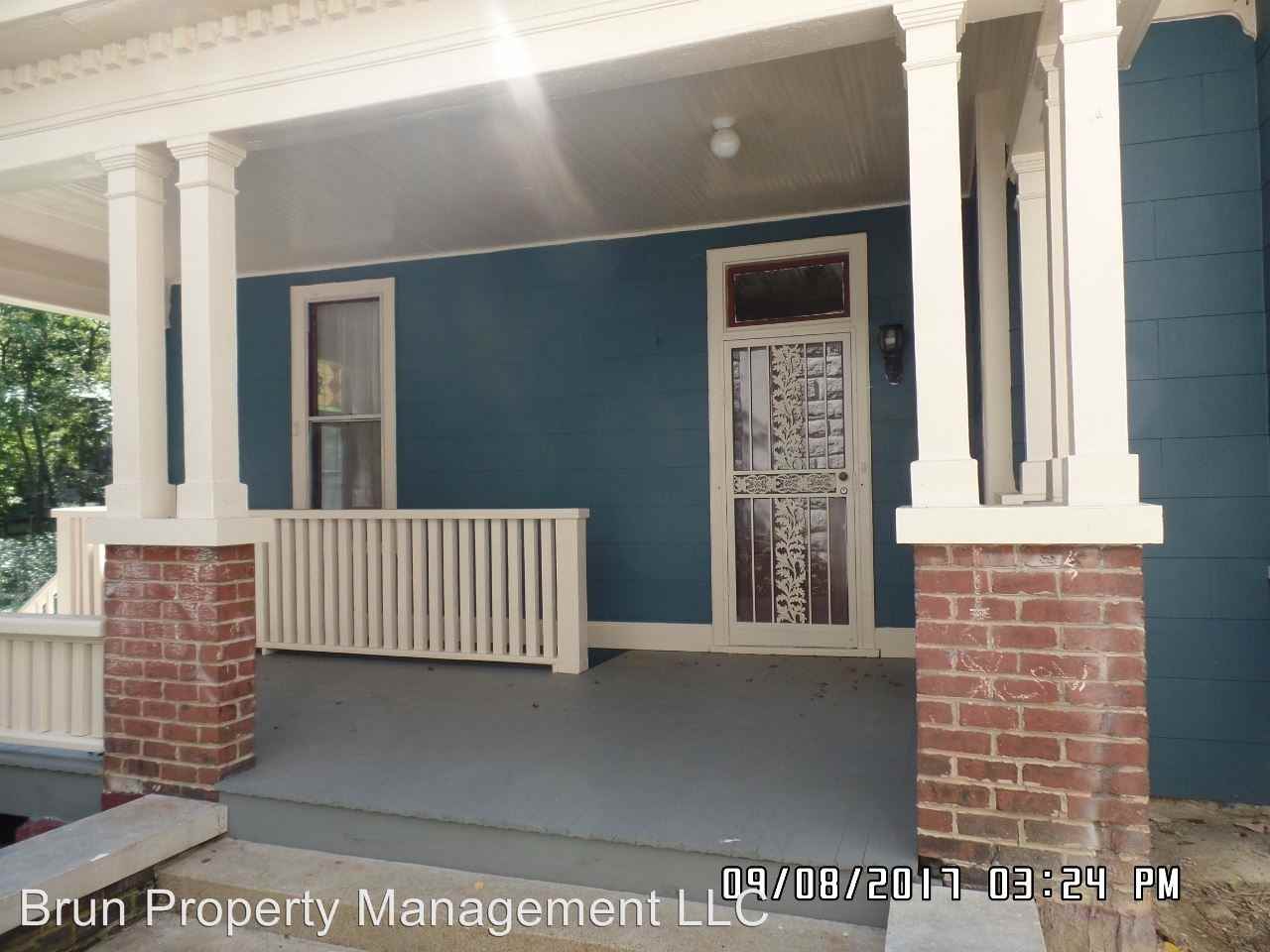 829 3rd Ave - Photo 3 of 50