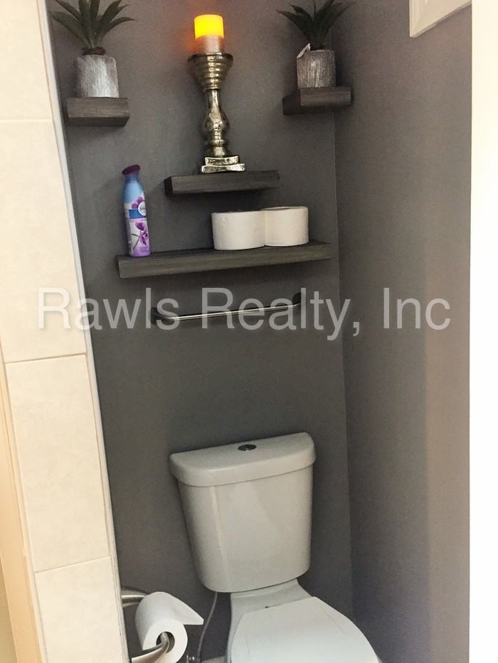 2302 La Roche Ave - Photo 2 of 12