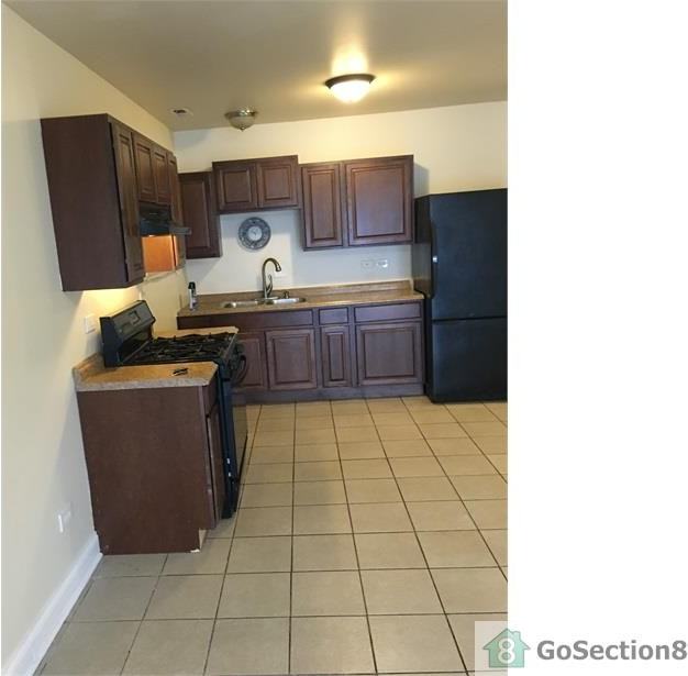 1516 S Harding Ave #1 - Photo 3 of 3