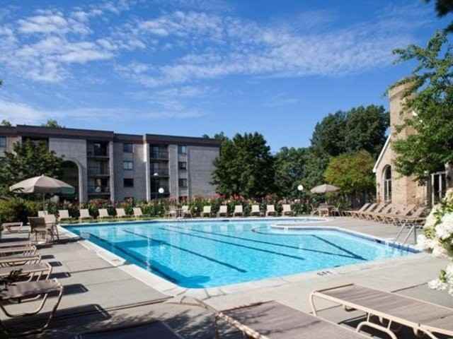 Shrewsbury Commons - Photo 2 of 6