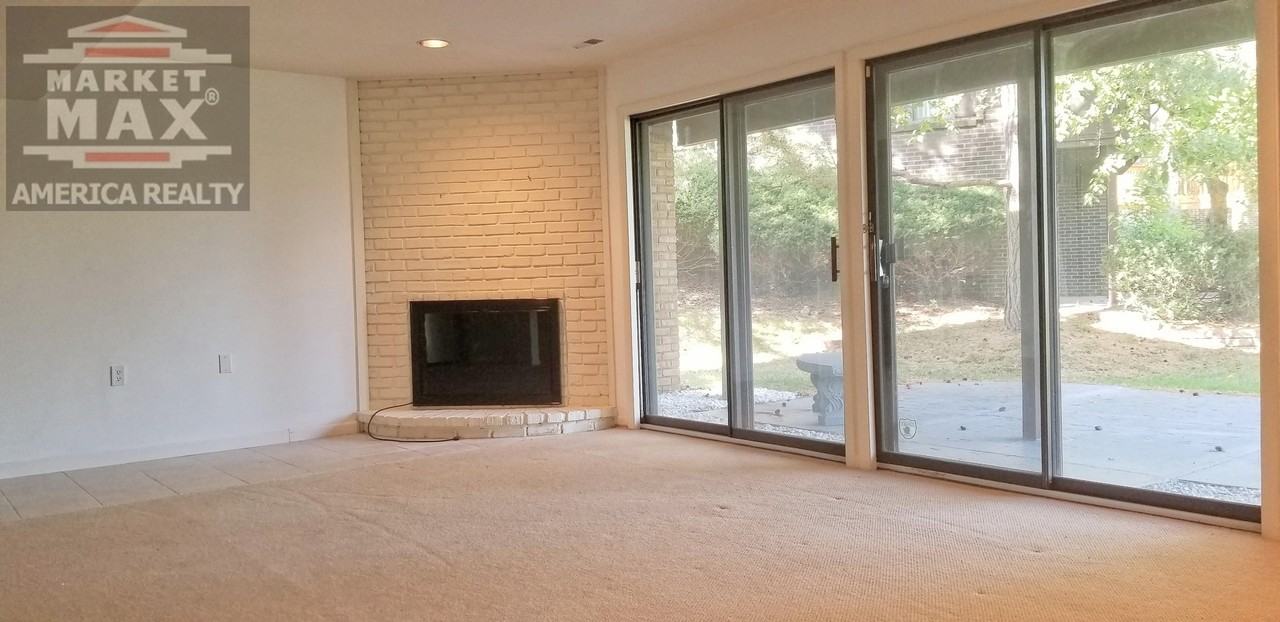 2114 Bordeaux Street - Photo 5 of 11