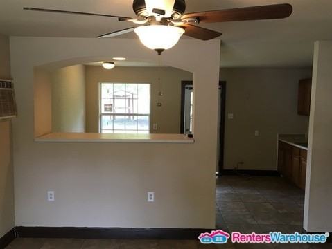 3375 K St - Photo 3 of 13