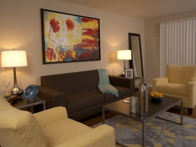 Madison Bellevue - Photo 3 of 6