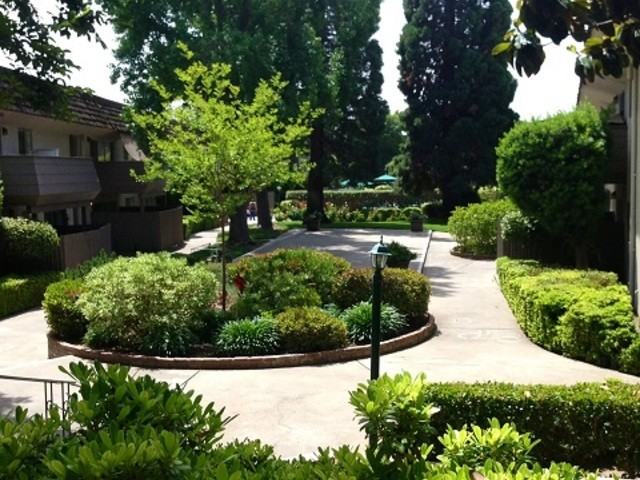 Hacienda Apartments - Photo 2 of 6