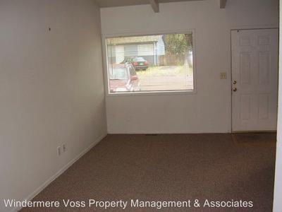 9512 SE 41st Ave - Photo 2 of 10