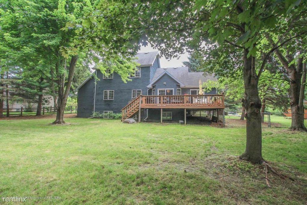 2565 Graduate Way - Photo 2 of 36