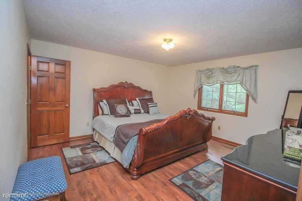 2565 Graduate Way - Photo 3 of 36