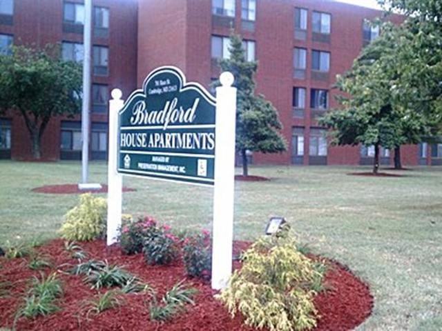 Bradford House - Photo 2 of 6