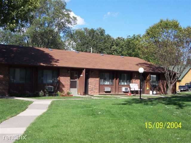 333 N Commercial St - Photo 3 of 3