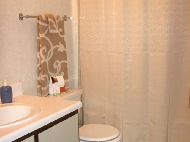 Slate Run Apartments - Photo 2 of 10