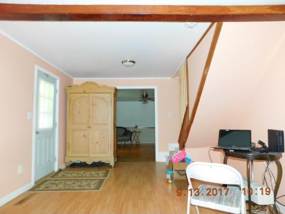 1284 Lisle Rd - Photo 2 of 11