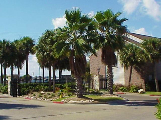 The Wharf Apartments 9320 S Padre Island Dr, Corpus Christi, TX 78418