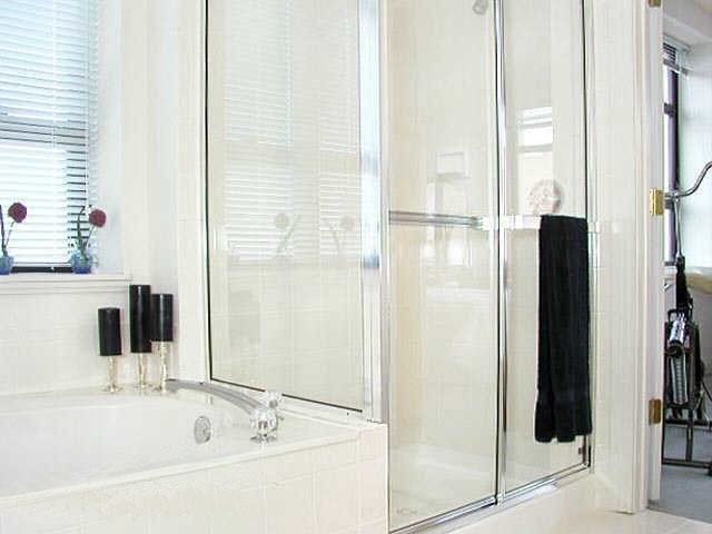 Continental Life Building - Photo 3 of 14