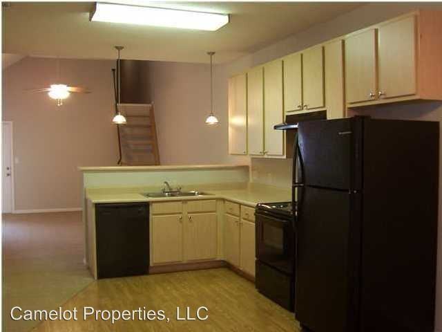 13 Pine Meadows Cir - Photo 2 of 6