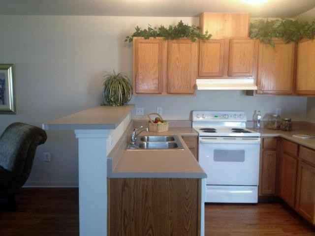 Logans Pointe - Photo 2 of 6