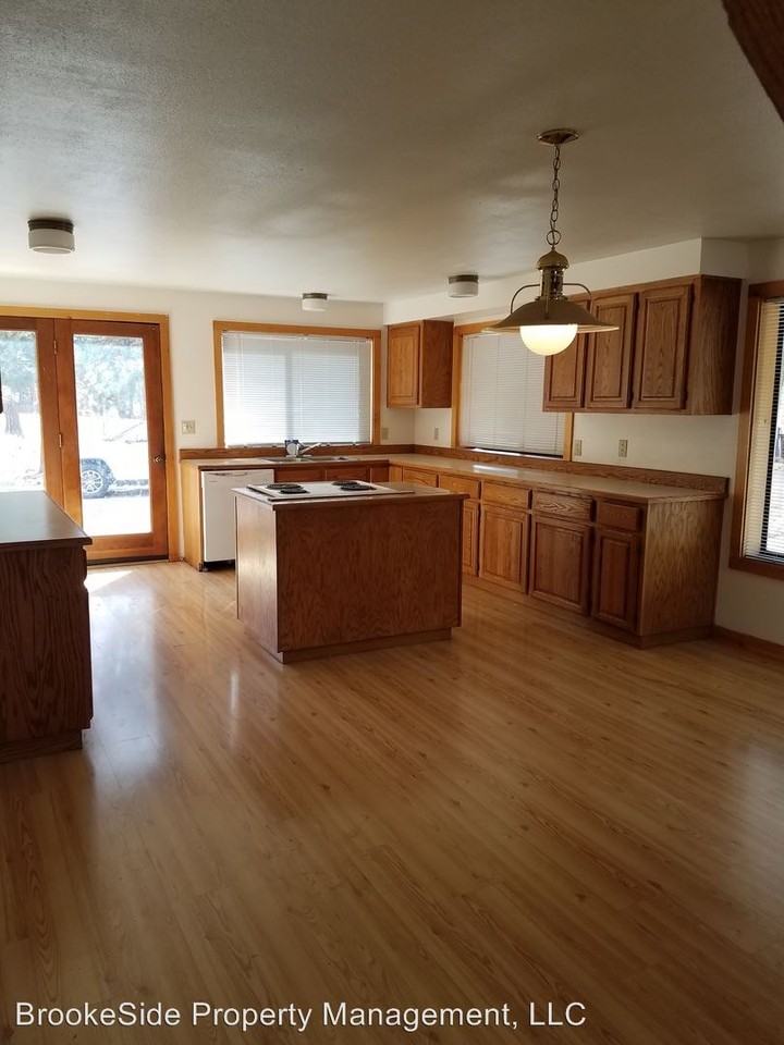 69318 Lariat - Photo 3 of 10