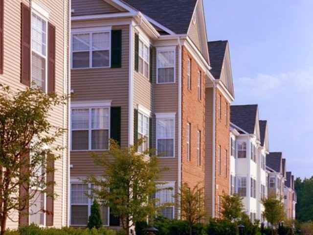 Avalon at Traville Apartments 14240 Alta Oaks Drive, North Potomac