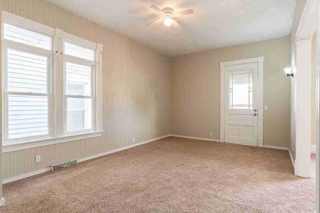 2840 7th Ave - Photo 3 of 8