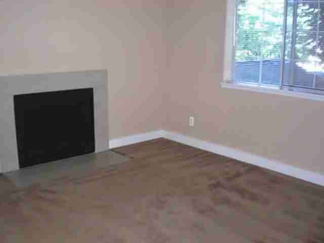 Foster Commons - Photo 3 of 6