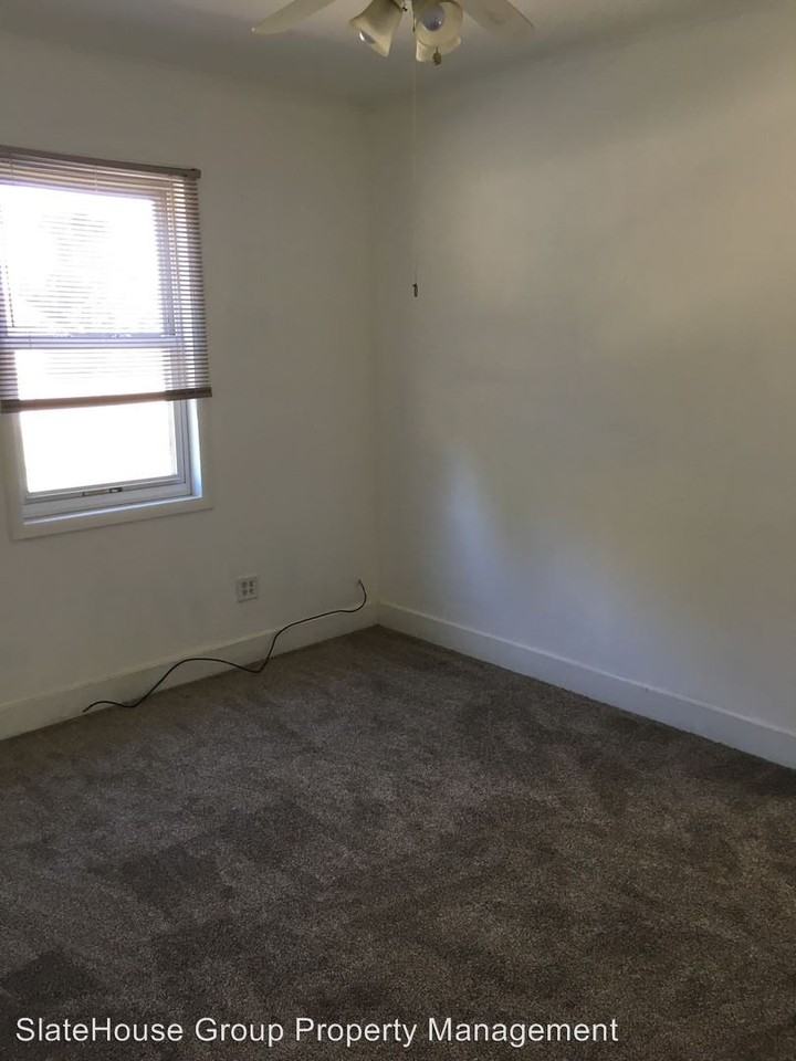 3817 Market St - Photo 3 of 8