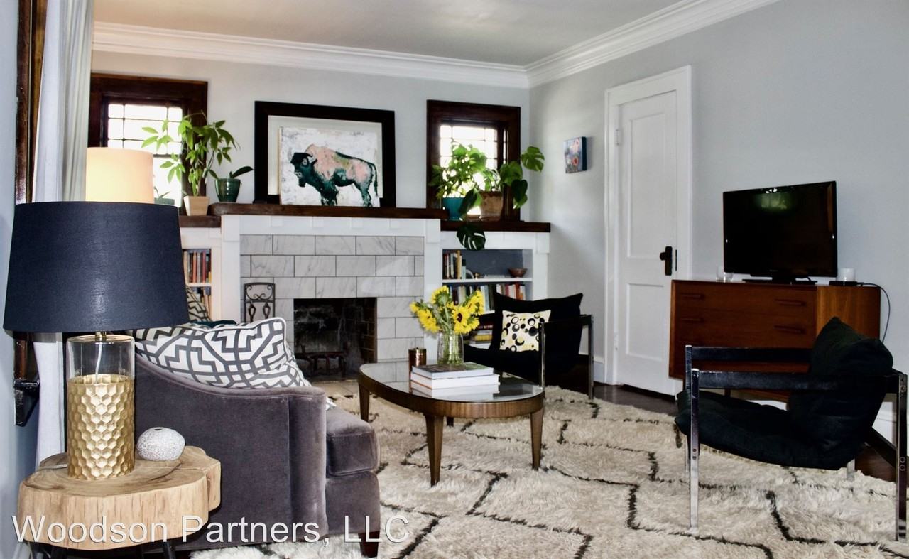 5629 Charlotte St - Photo 3 of 24