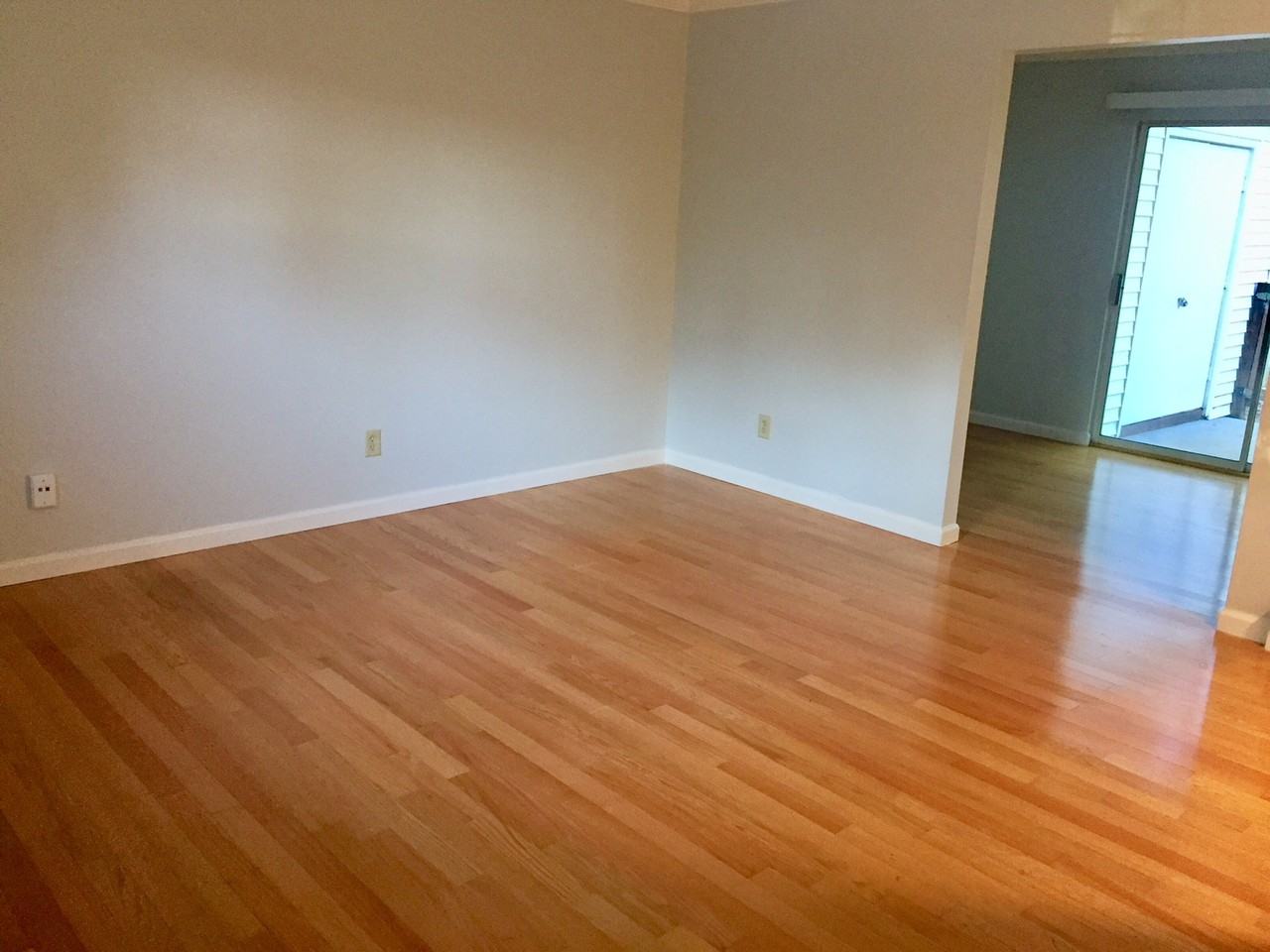 9072 W Swan Cir - Photo 2 of 25