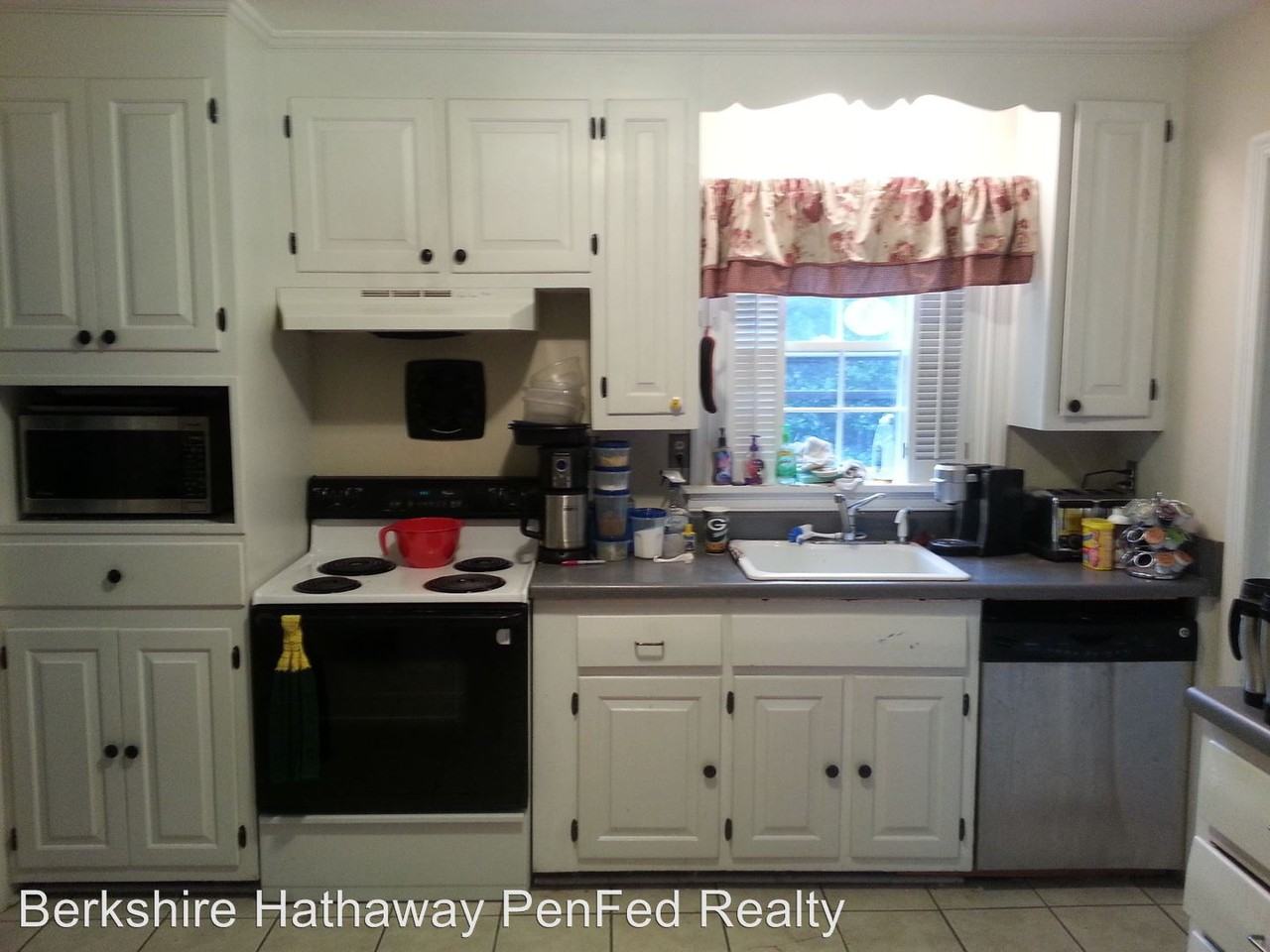 3116 Custis Rd - Photo 2 of 11