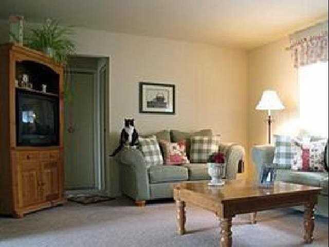 Wharton Garden Apartments - Photo 3 of 8