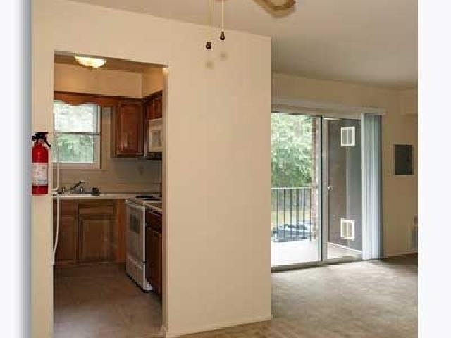 Pineview Apartments - Photo 2 of 8