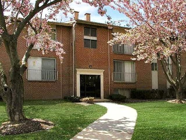 Richmar Apartments - Photo 2 of 6