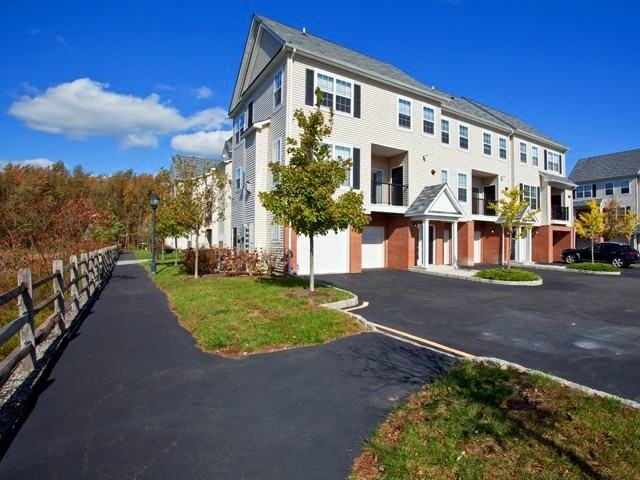 Avalon Run East - Photo 2 of 6