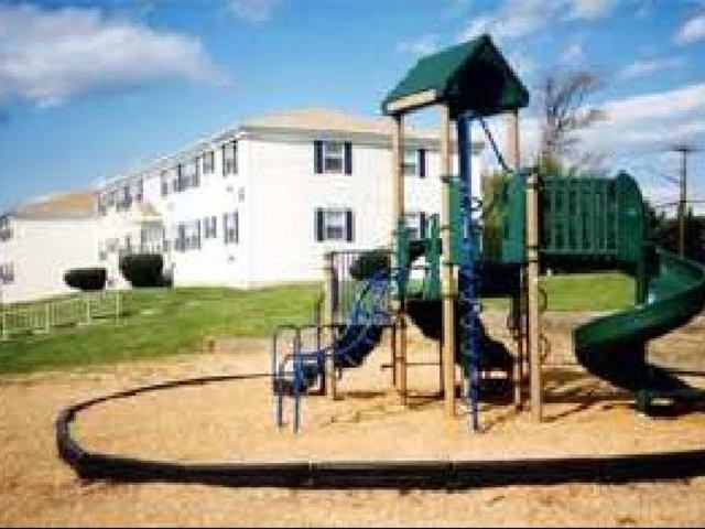 Mountain Brook Apartments - Photo 2 of 8