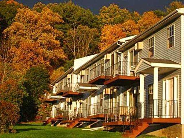 Orchard Hills Apartment Homes Apartments 357 W O'Reilly St, Kingston