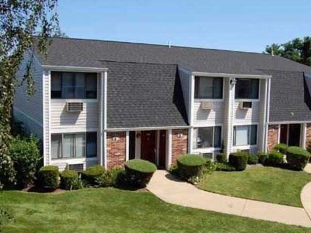 Holiday Square - 55 And Above - Photo 2 of 7